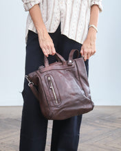 Cargar imagen en el visor de la galería, Bolso LOVING brown
